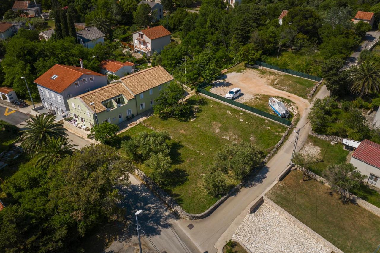 Apartmani Danica Нерезине Екстериор снимка