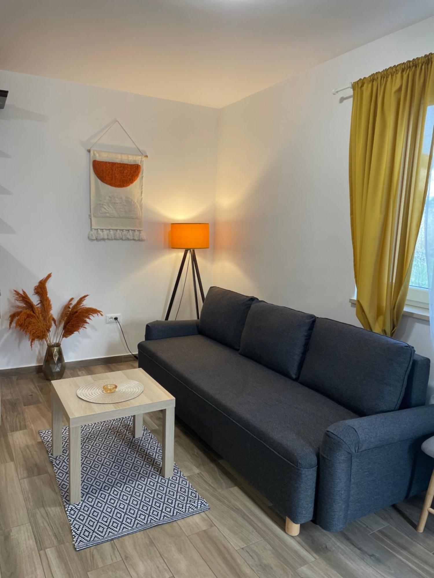 Apartmani Danica Нерезине Екстериор снимка