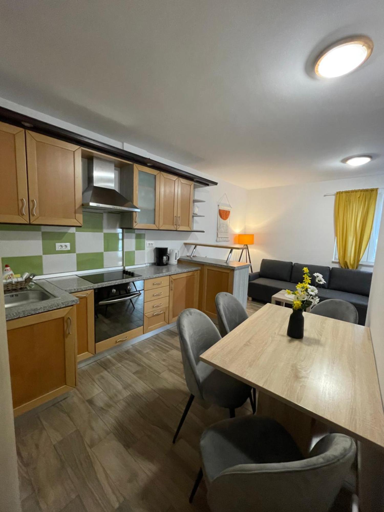 Apartmani Danica Нерезине Екстериор снимка
