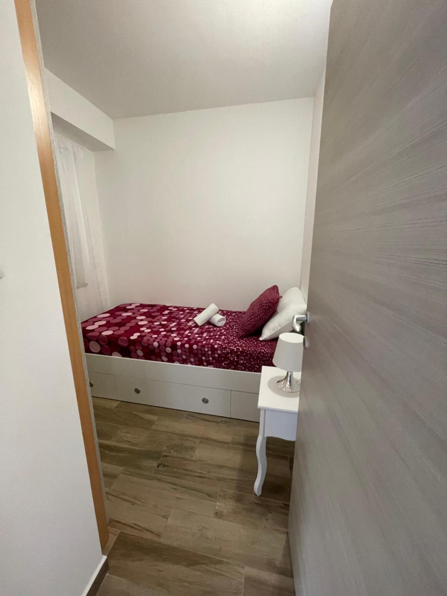 Apartmani Danica Нерезине Екстериор снимка