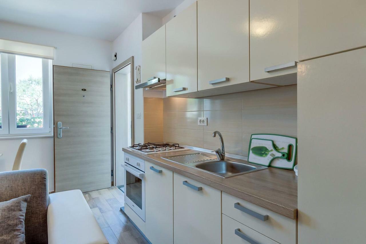 Apartmani Danica Нерезине Екстериор снимка
